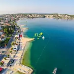 Apartmani- Lastro *