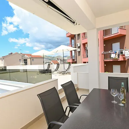 Apartmani- Lastro *