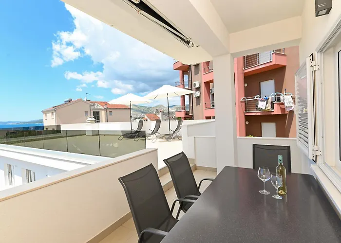 Apartmani- Lastro *