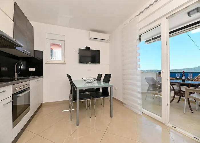 Apartmani- Lastro *