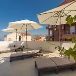 Apartmani- Lastro *