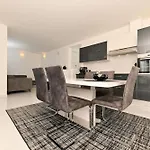 Apartmani- Lastro