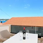 Apartmani- Lastro Apartman *