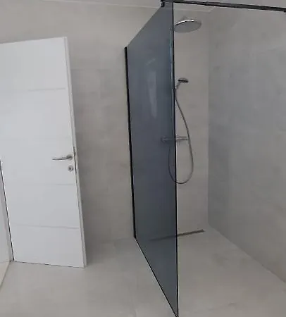 شقة Apartmani- Lastro *