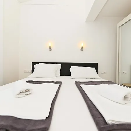 Apartmani- Lastro * تروغير
